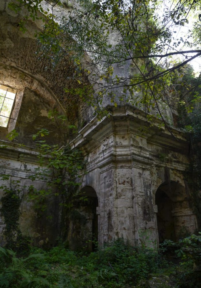 San Vittorino, la chiesa che sprofonda